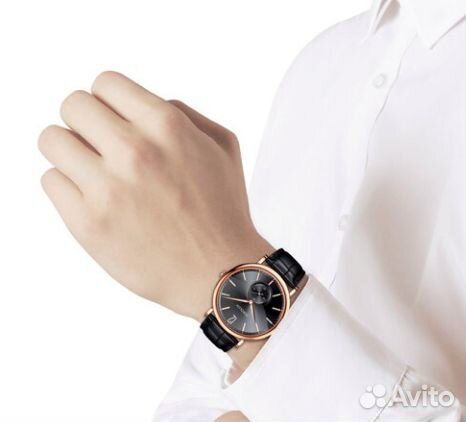 Мужские золотые часы. Швейцария