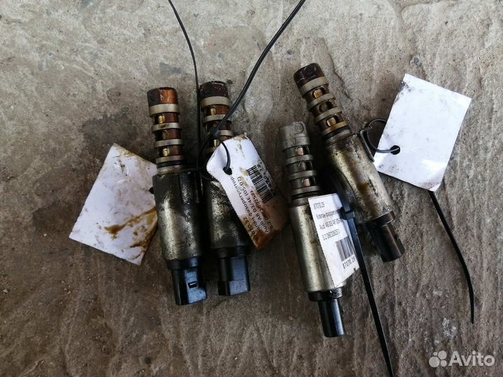 Клапан Фазорегулятора Ауди А6 С6 3.2 06E109257J