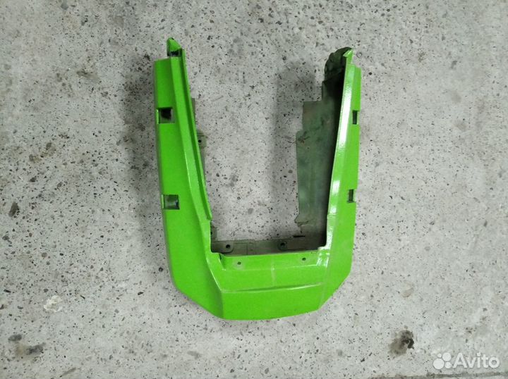 Задний пластик Кавасаки GPX 250 Ex 250