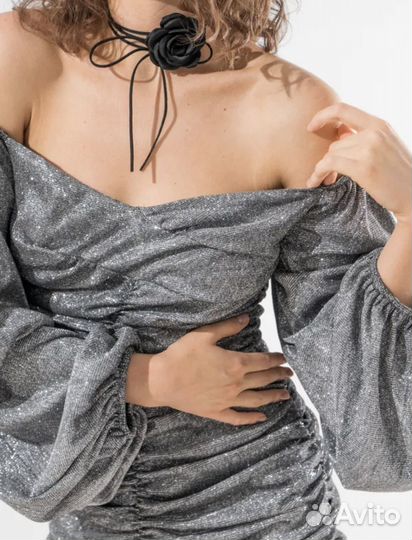 Платье женское блестящее 42