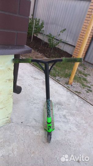 Трюковой самокат