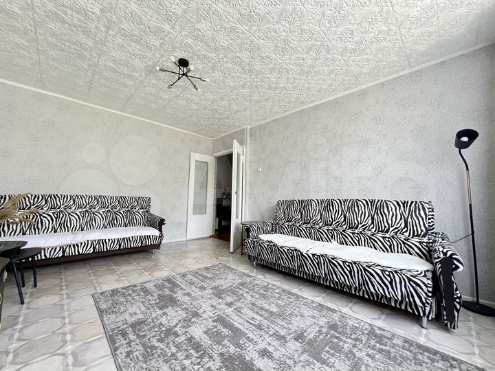 2-к. квартира, 52 м², 2/5 эт.