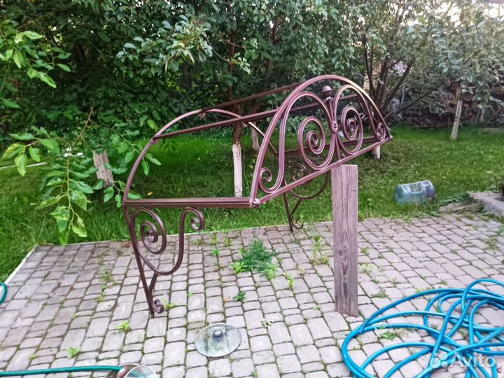 Козырёк кованый