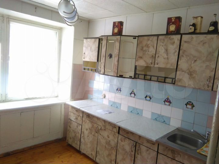 2-к. квартира, 50 м², 2/3 эт.