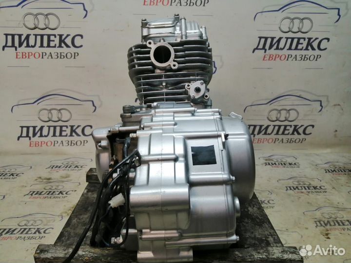 Двигатель Suzuki TU250 Volty лот(47)