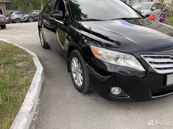 Toyota Camry, 2011