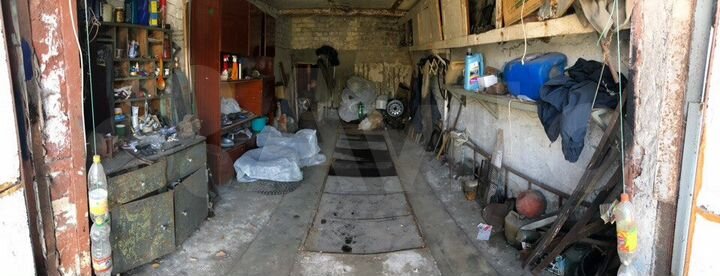 Гараж, > 30 м²