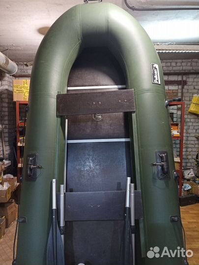 Надувная лодка пвх с мотором 3.5 л.с