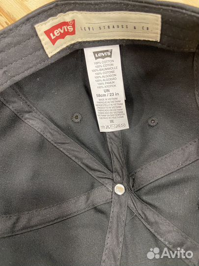 Кепка бейсболка Levi's - черная