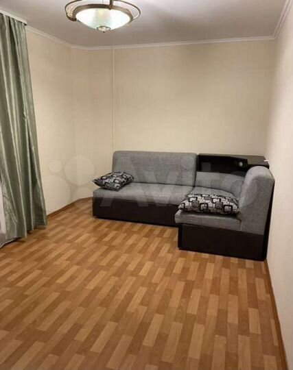 2-к. квартира, 50 м², 6/9 эт.