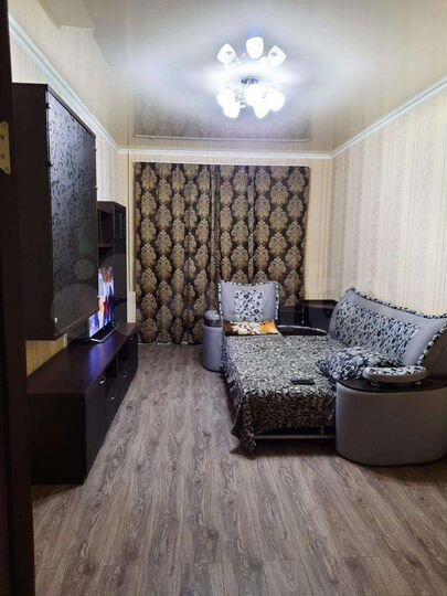 2-к. квартира, 60 м², 1/5 эт.