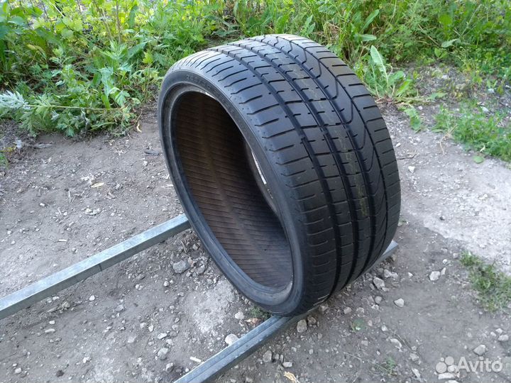 Pirelli P Zero 285/30 R21