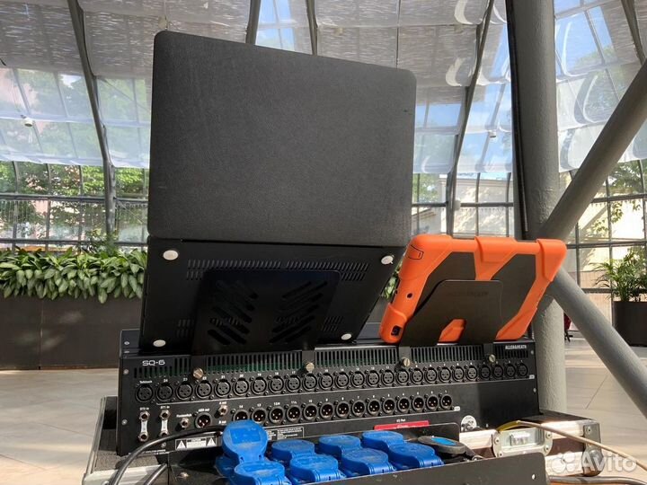 Подставка для планшета к Allen&heath SQ5 6 7