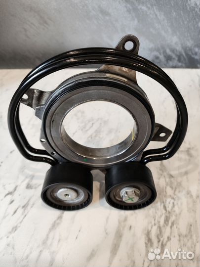 Натяжитель ремня 06N903133