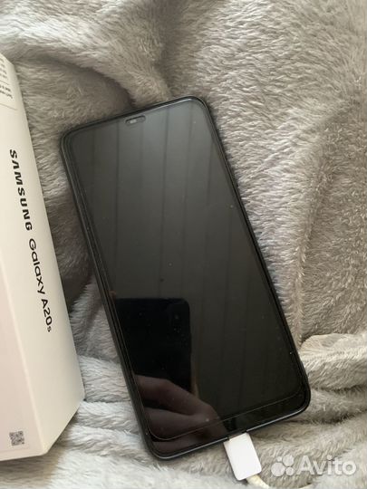 Samsung galaxy a 20 s