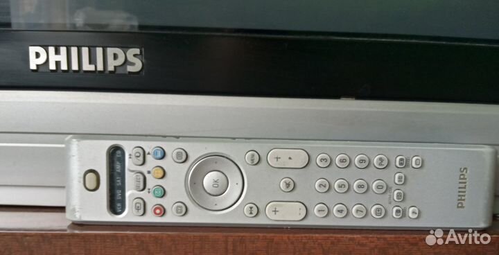 Телевизор Philips 32 дюйма 81 см PW9551 цветной