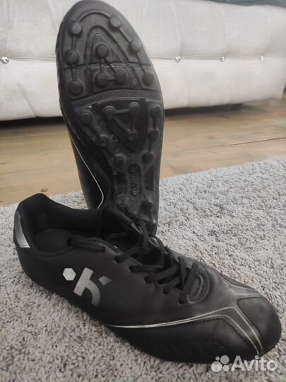 Футбольные бутсы 43р