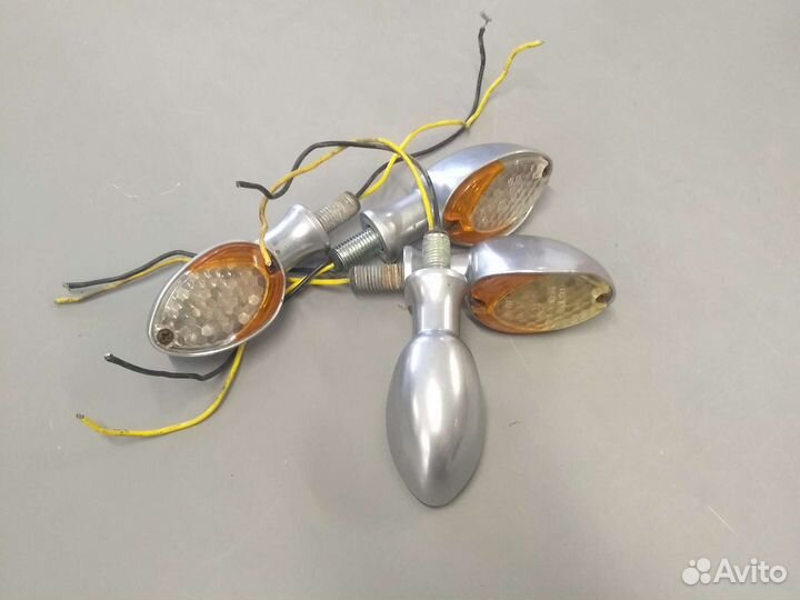 Повторители поворотов мото