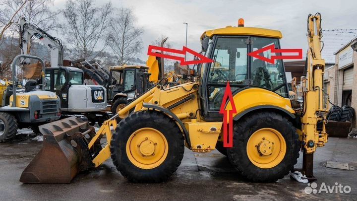 Стекло дверное верх New Holland LB 115