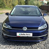 Volkswagen Golf 1.5 AMT, 2020, 71 000 км, с пробегом, цена 2 200 000 руб.