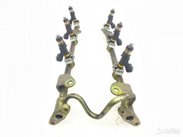 Топливная рейка (рампа) Infiniti Fx35 S50 3.5