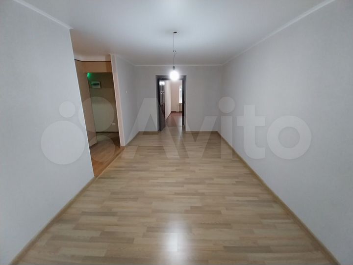 2-к. квартира, 42,4 м², 2/4 эт.