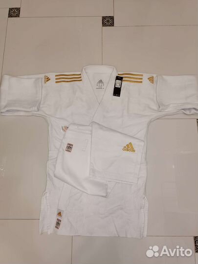 Кимоно для дзюдо adidas