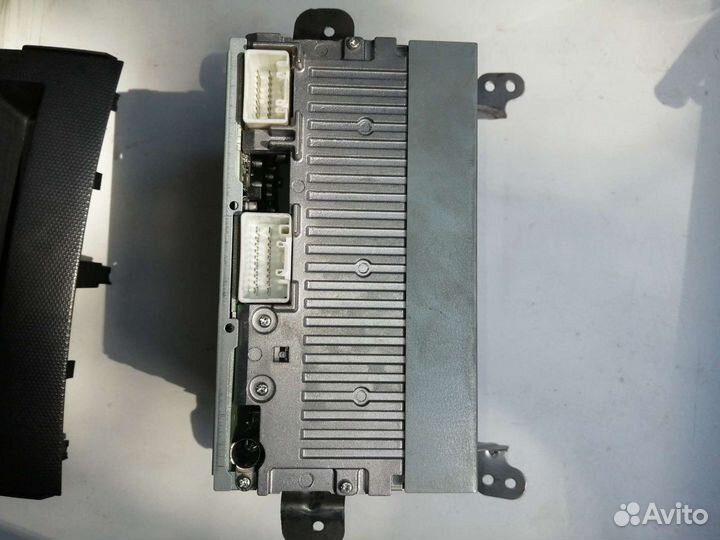 Магнитола на митсубиси митсубиши оутлендер XL