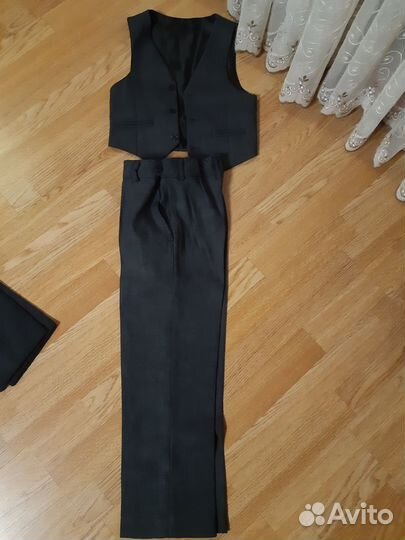 Одежда для школы в идеальном состоянии