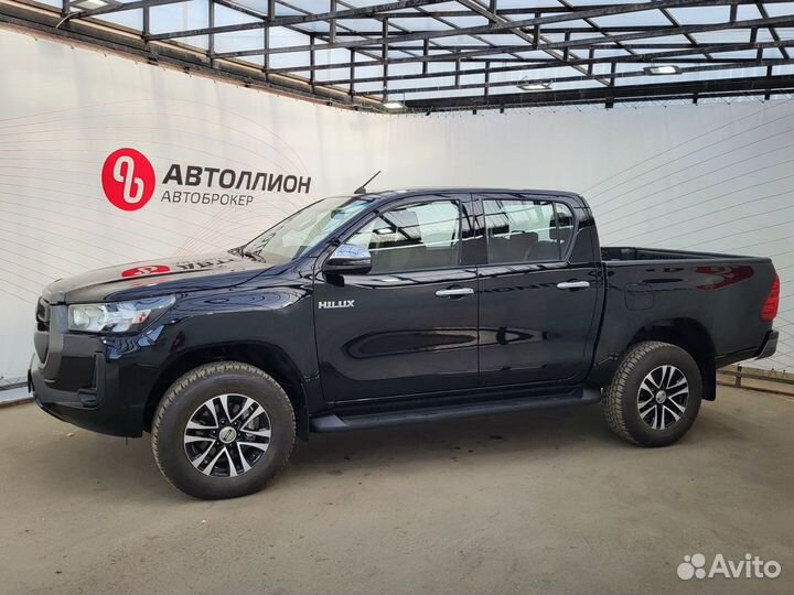 Toyota Hilux 2.4 МТ, 2022, 19 км