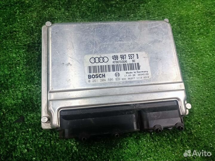 Блок управления двигателем Шкода Октавия Гольф 4