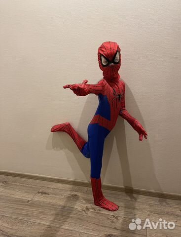 Костюм человека паука 120см +маска и перчатка