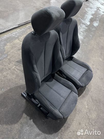 Сиденья перед зад bmw F30 рест механические