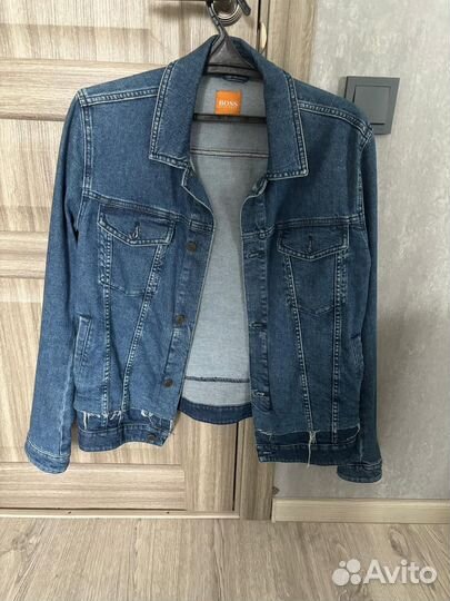 Джинсовая куртка Hugo Boss