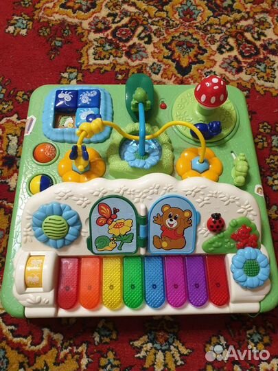 Развивающий столик chicco