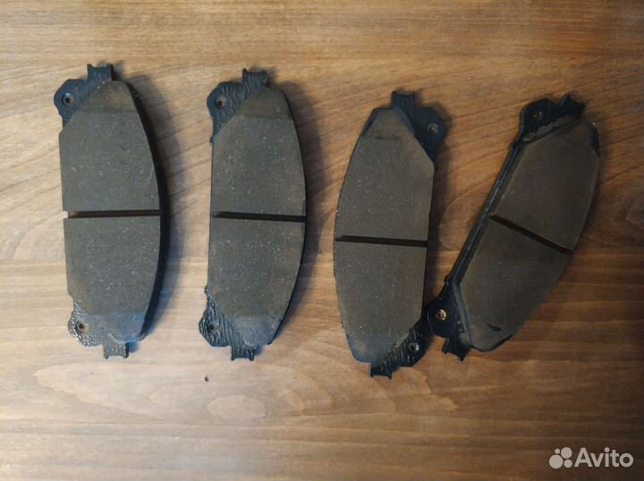 Тормозные колодки передние,Toyota H