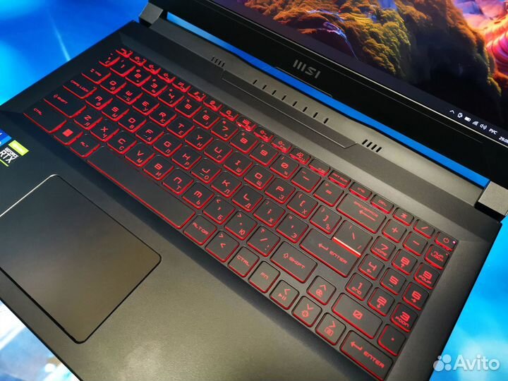 Игровой MSI Katana 240 Гц / i7 12650H + RTX 3060