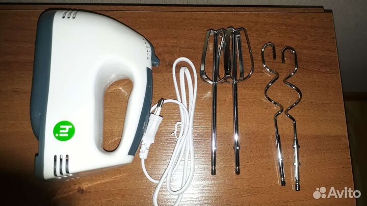 Миксер кухонный ручной