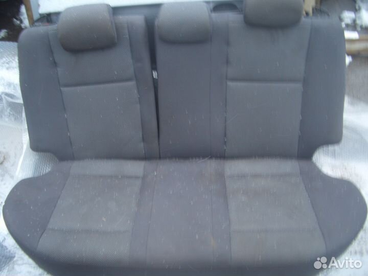 Сиденья задние Chevrolet Aveo T250.Седан