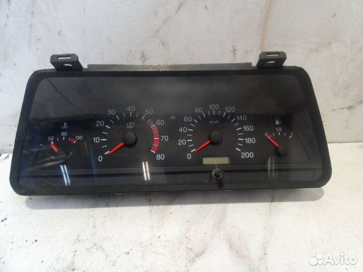 Панель приборов (щиток) LADA 2110 2110380101004