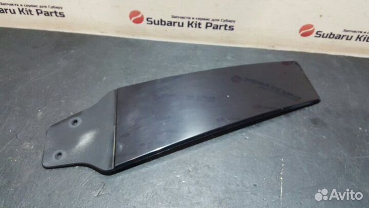 Накладка центральной стойки правая Volkswagen