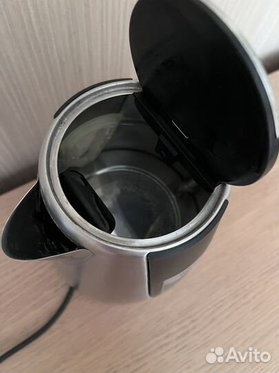 Электрический чайник scarlett