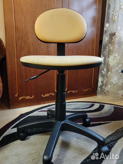 Компьютерное кресло бу