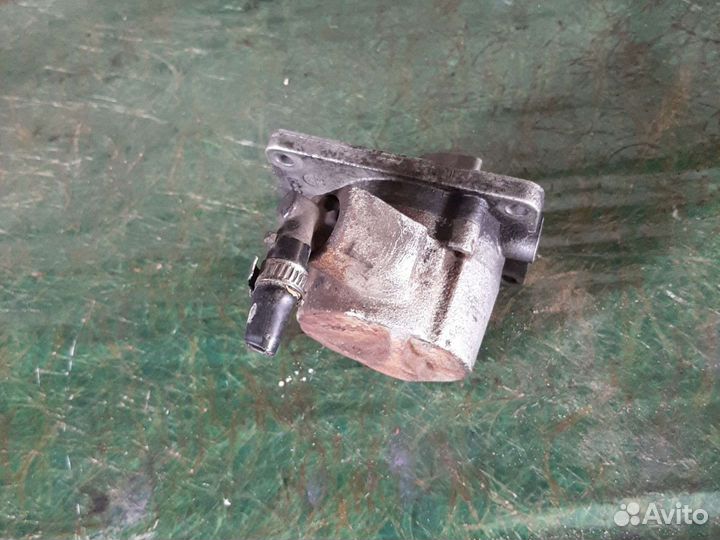 Вакуумный насос 2.8HDI Peugeot Boxer