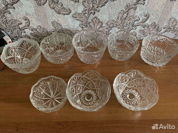 Хрустальная посуда,вазы,кружки
