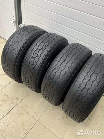 Toyo Open Country A/T Plus 235/65 R17