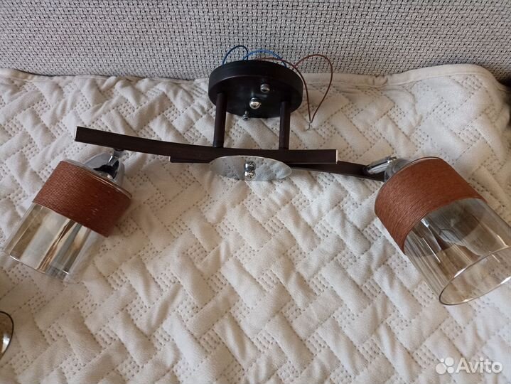 Комплект люстра потолочная и светильник настенный
