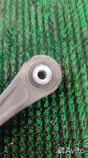 Рычаг задний поперечный правый Mercedes Benz E-cl