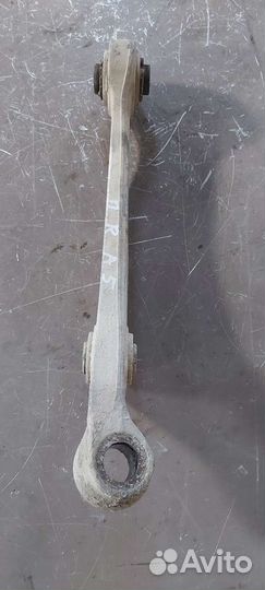 Рычаг передний правый нижний на Audi A5
