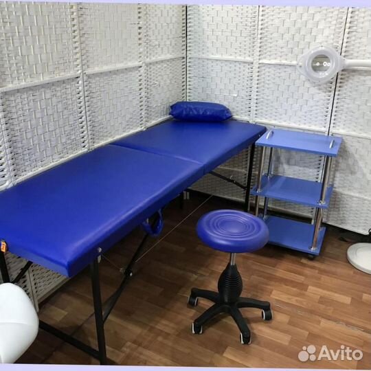 Кушетка / массажный стол новый складной рп-17237